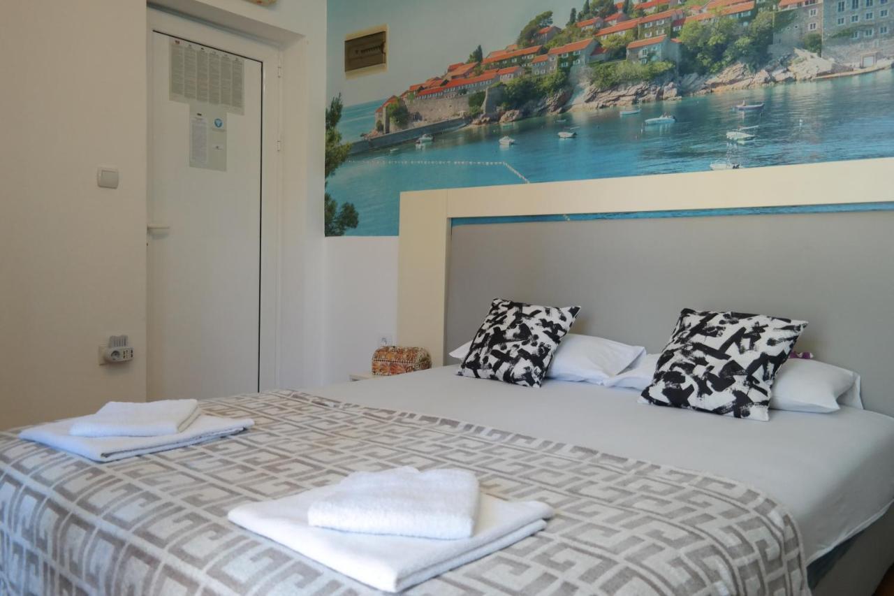 Hotel Kuca Radovic à Petrovac Extérieur photo