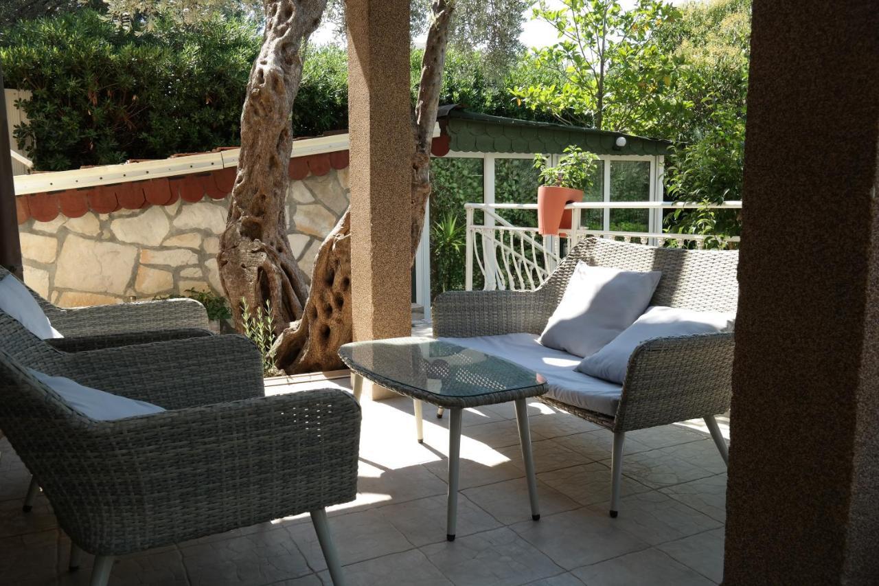 Hotel Kuca Radovic à Petrovac Extérieur photo
