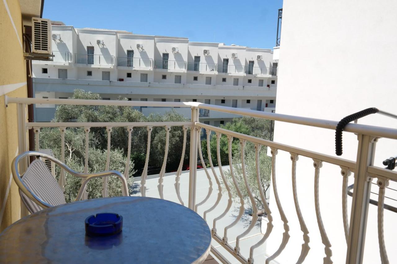 Hotel Kuca Radovic à Petrovac Extérieur photo